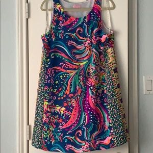 Lilly Pulitzer silk shift dress.